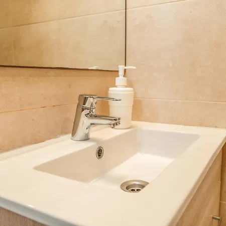 Hostel Arrifana Surf Camp