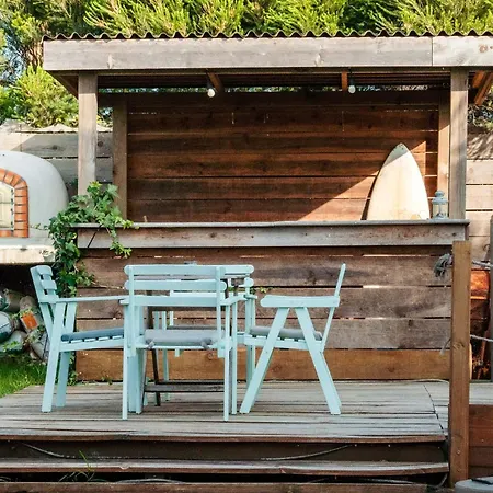 Arrifana Surf Camp Hostel *